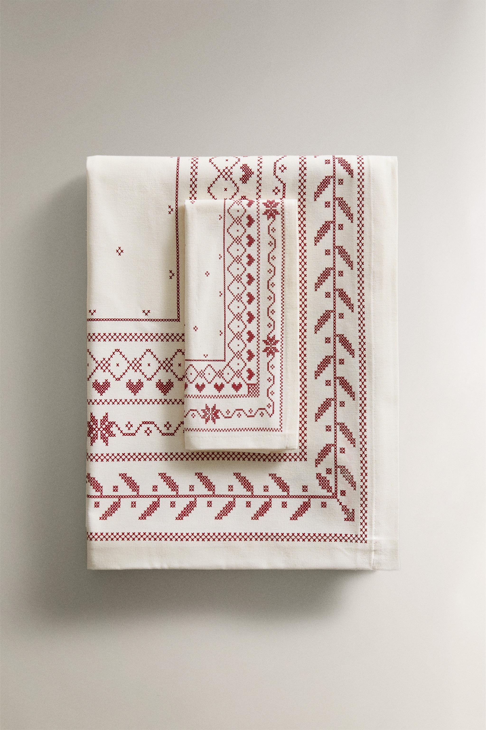 CHRISTMAS PRINT COTTON TABLECLOTH